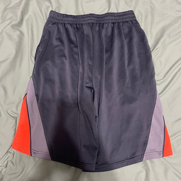 Basketball Shorts - Picture 3 of 3